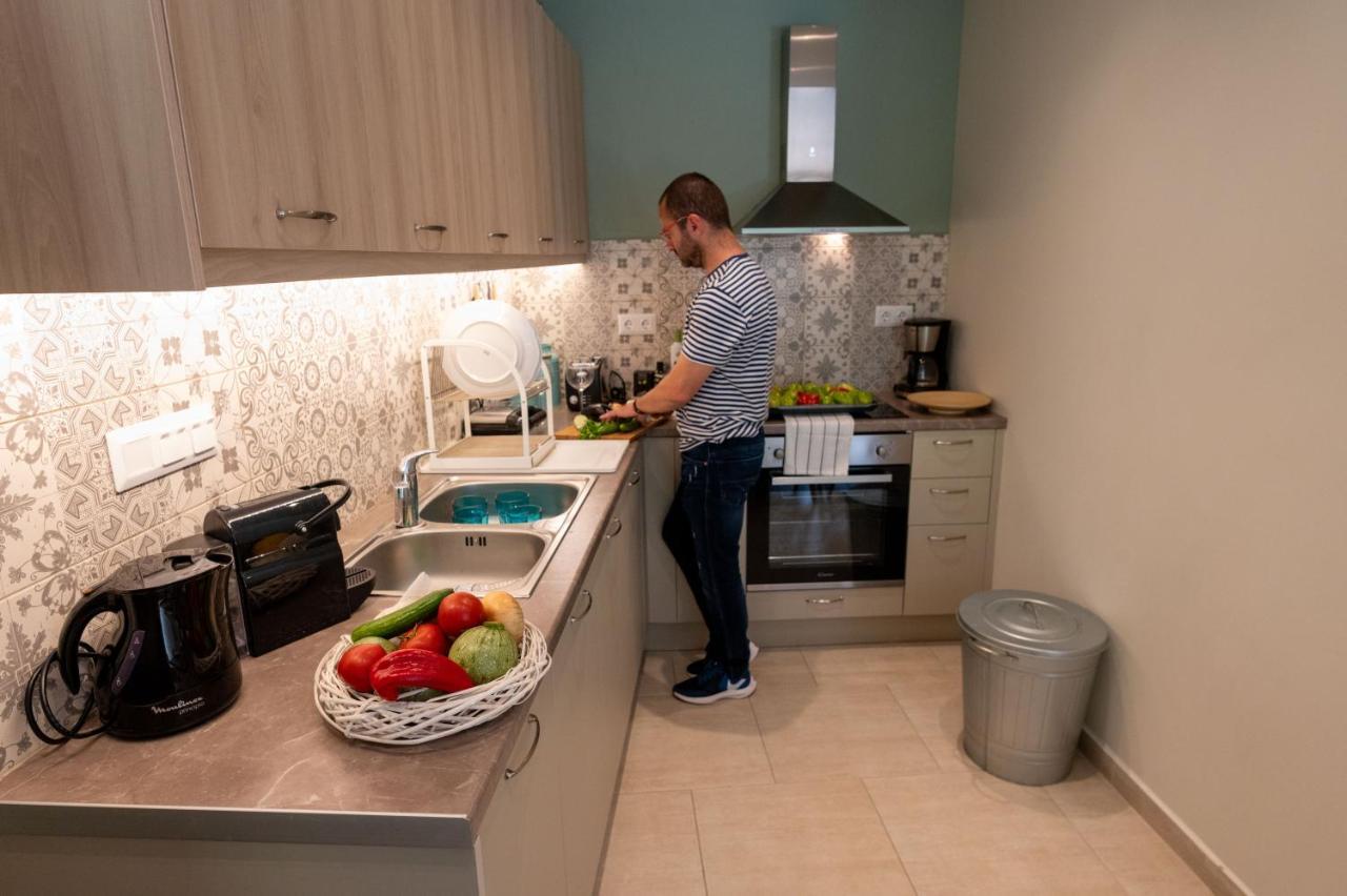 Linas Home - Kalamata Mediterranean Villas Екстериор снимка